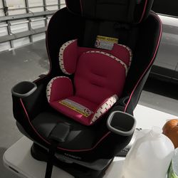 Graco Extend2Fit Convertible Car Seat, Kenzie, Pink