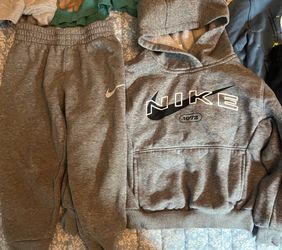 Collocation baby boy clothes