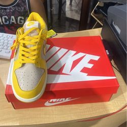 Nike Dunk Low “Citron Pulse”