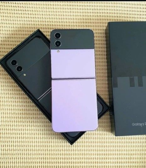 Samsung Galaxy Z Flip 4 Unlocked / Liberado 😃