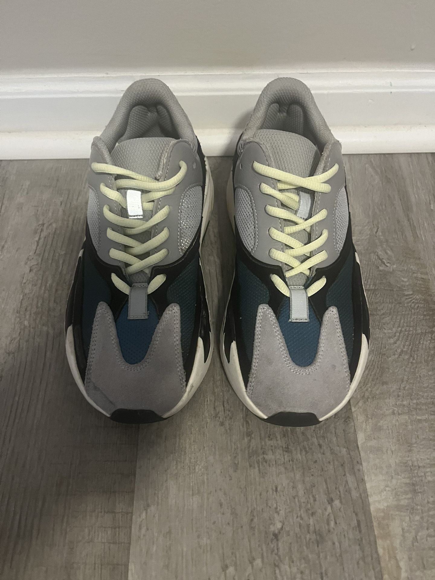 Adidas Yeezy Boost 700 Wave Runner