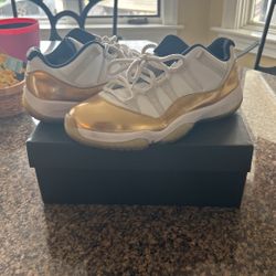 jordan 11 gold low-size 9