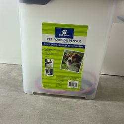 Pet food dispenser 25 Lb