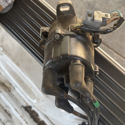 Distributor
