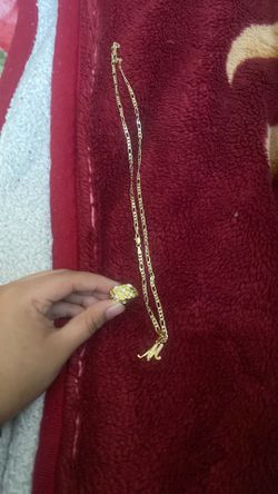Gold necklace and ring