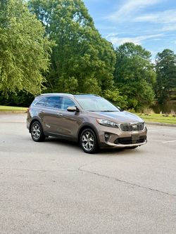 2019 Kia Sorento EX leather glass roof 1 owner