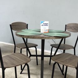 New 5pc Dining Set 