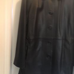 NINE WEST BRAND NEW GENUINE LEATHER LADIES JACKET SIZE MED