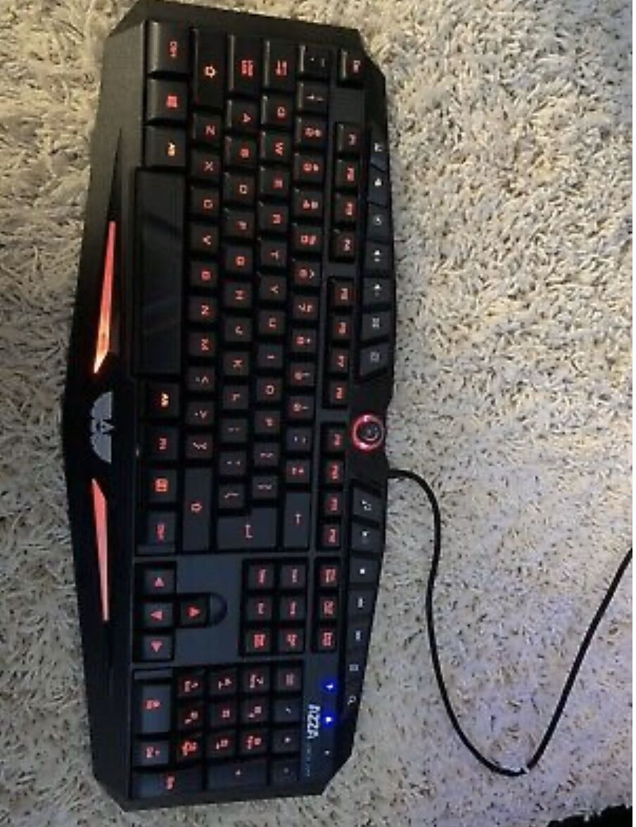 AZZA Red light up keyboard