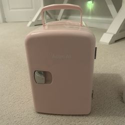 AstroAI Portable Mini Fridge – Pink – 4L