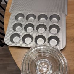 Magnolia Bakeware and Nesting Glass Bowls