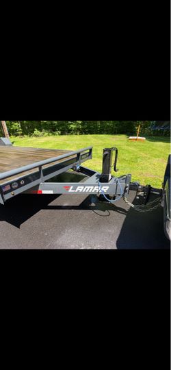 Lamar Flatbed Utility Trailer