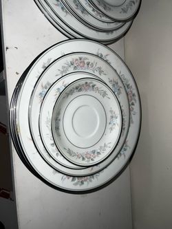 Noritake plates