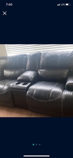  BLACKLEATHER SOFA