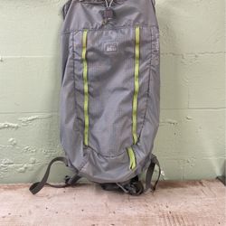 REI Flash 18 Backpack