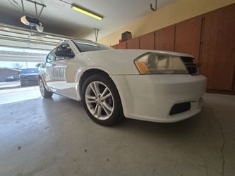 ​2012 Dodge Avenger V6 (94k Miles) – Clean Title, Rare Pentastar V6, New Battery!