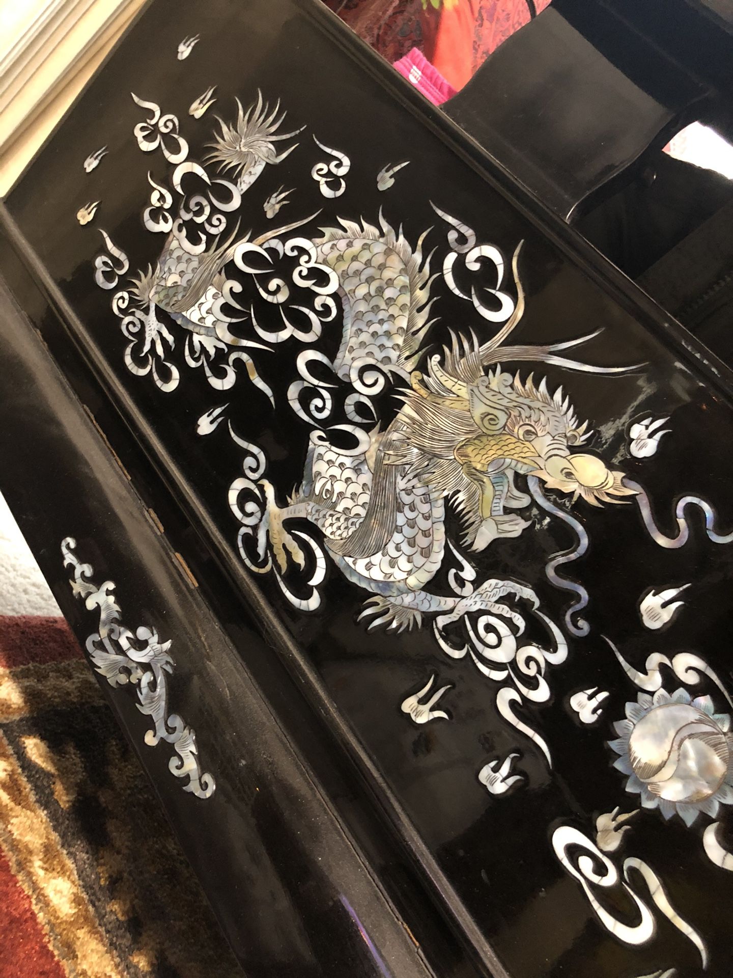 BLACK LACQUER MOTHER OF PEARL ORIENTAL LIVING ROOM SET