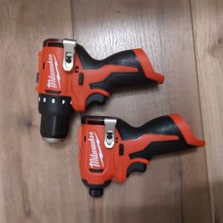 Milwaukee  M12