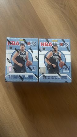 2024-25 Official Panini Hoops Holiday Basketball
