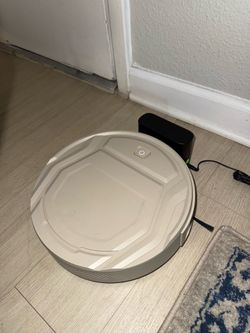 Robot vacuum