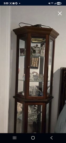 Curio Cabinet Light Up