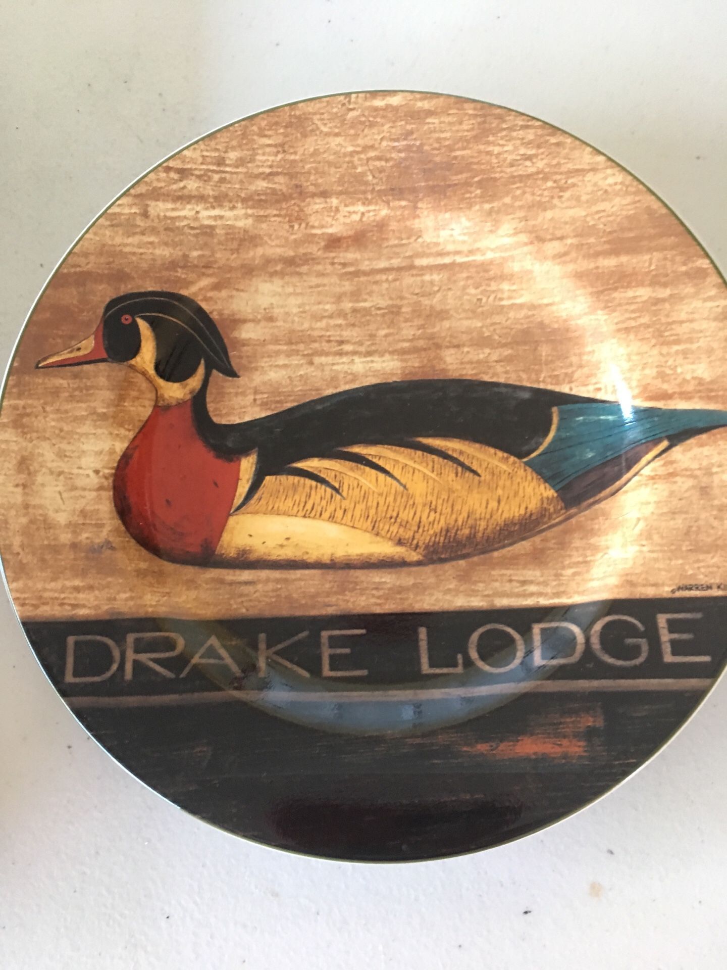 Drake lodge plate