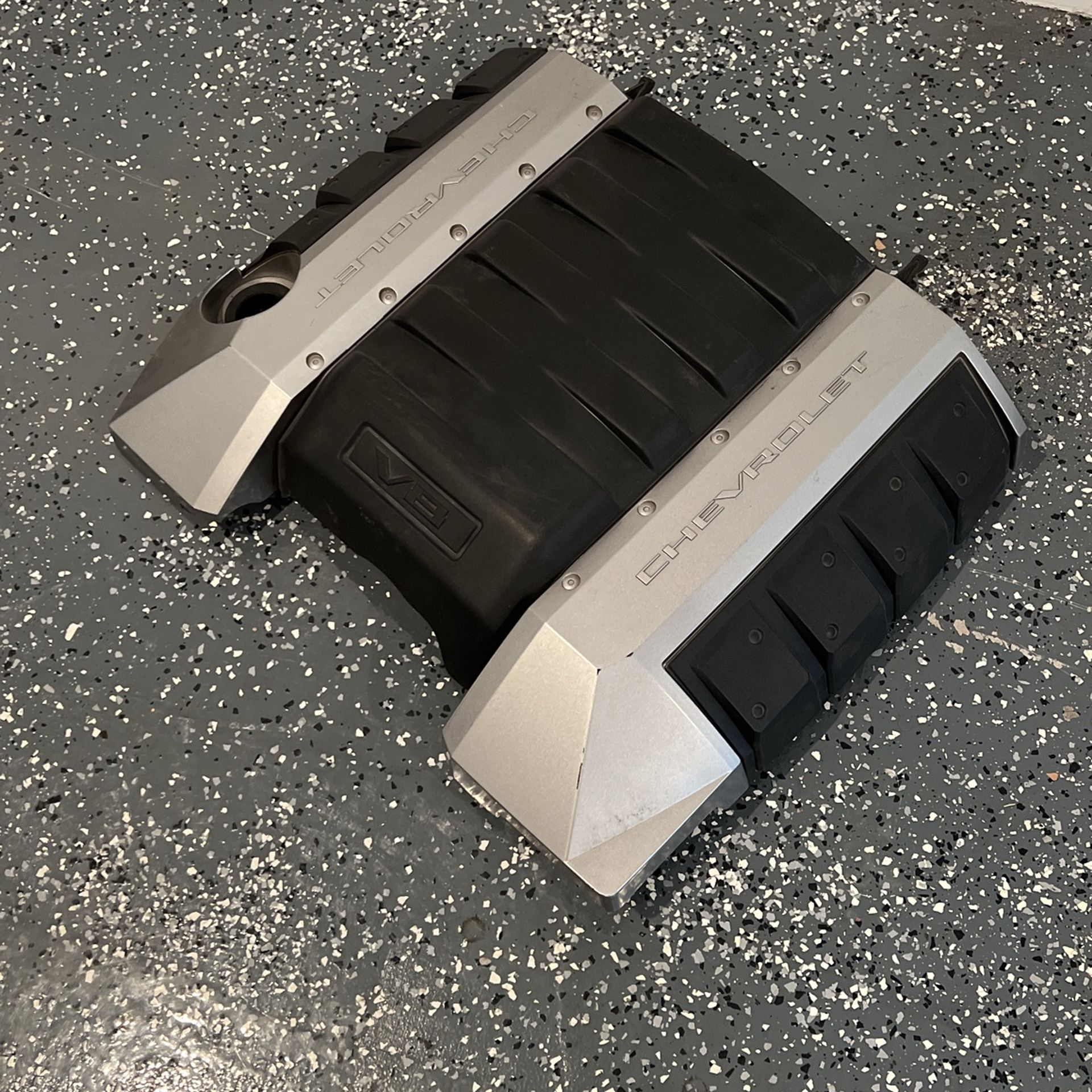 Camaro Engine Cover 2010-2015