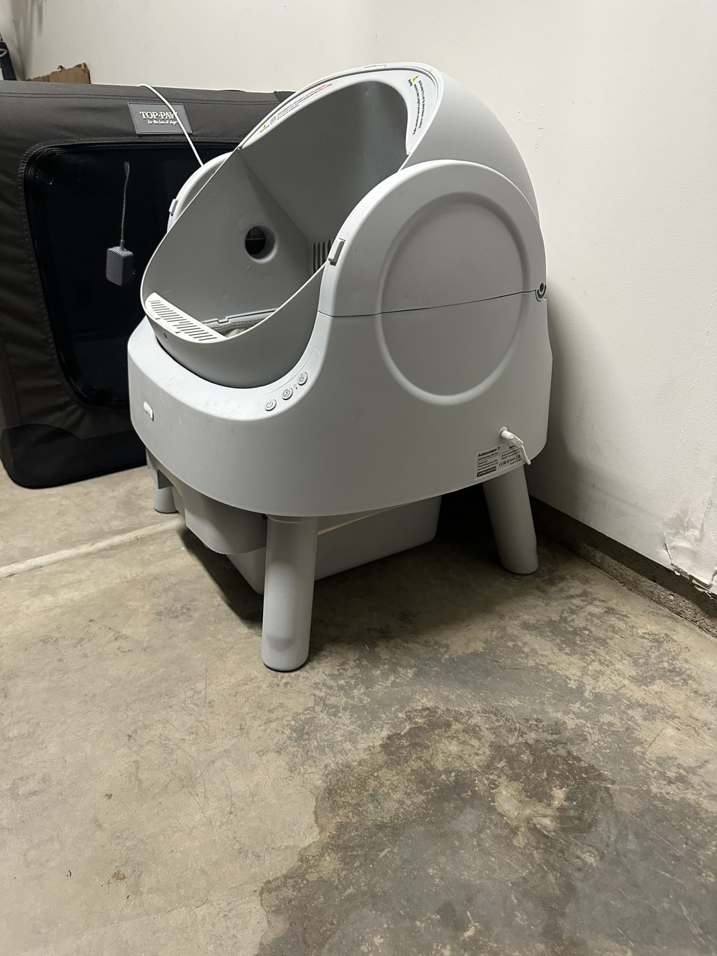 Automatic Litter Box Cat