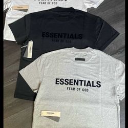 The Fear Of God Essentials T-Shirt 
XS-XL