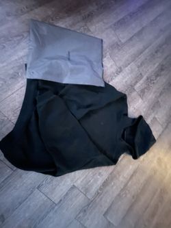 Essential Hoodie JET BLACK