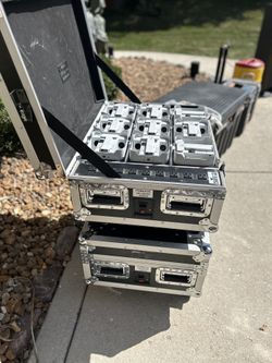 CHAUVET DJ Up lights 