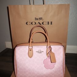 Beautiful Pink Coach Purse Large 