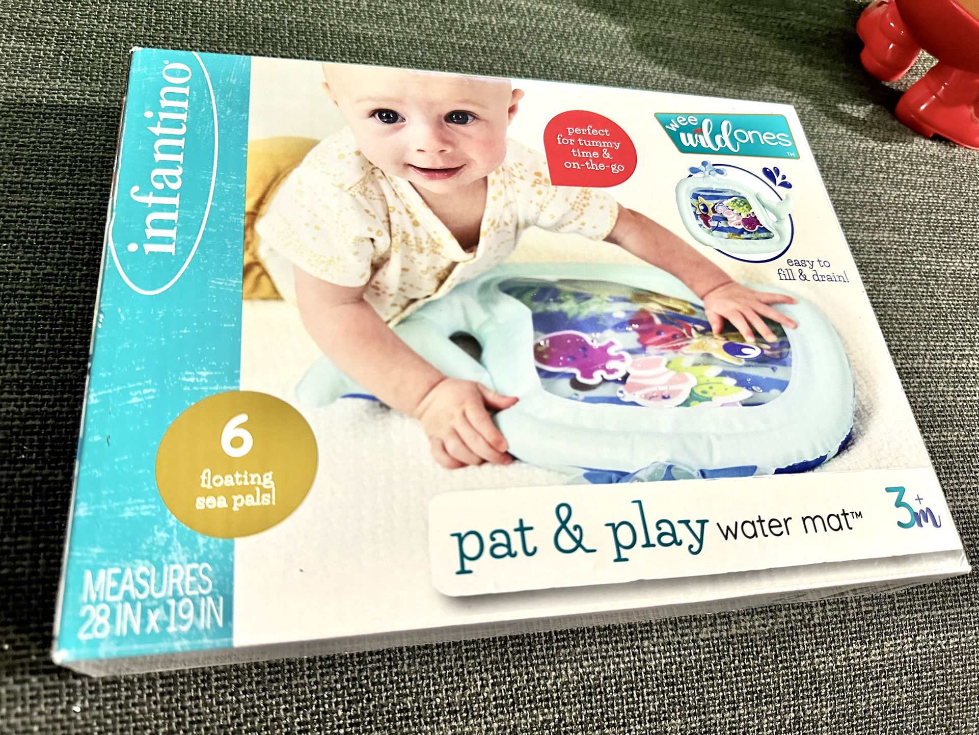 Infantino Pat & Play Baby Tummy Time Play Mat, Water Filled for baby