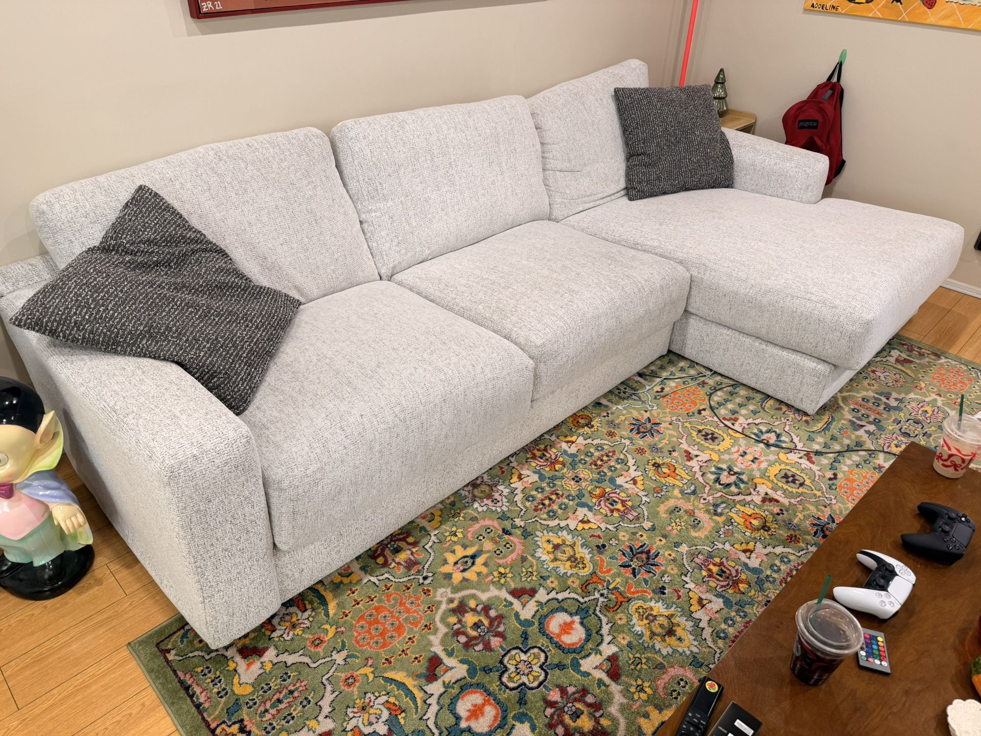 Mason White 123'' 2 Piece Right Arm Facing Chaise Sectional