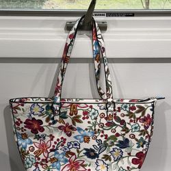 Vera Bradley tote bag