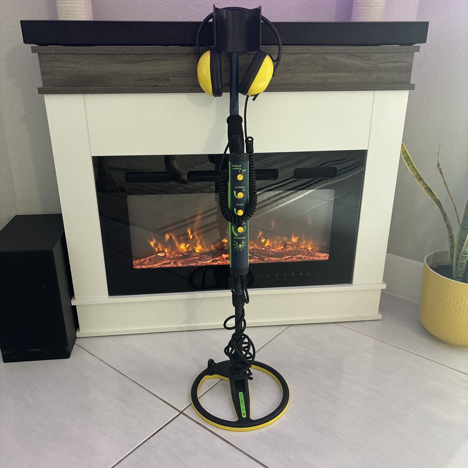 Minelab Excalibur 2 Metal Detector