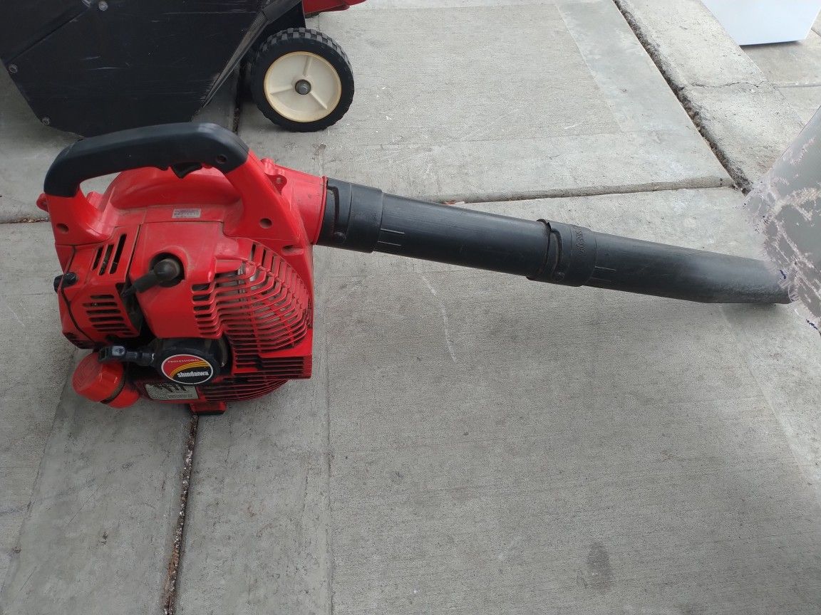 Leaf Blower