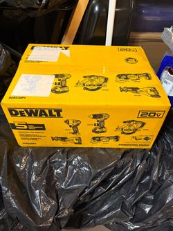 DEWALT DCK530P1 20V Brushless 5-Tool Combo Kit