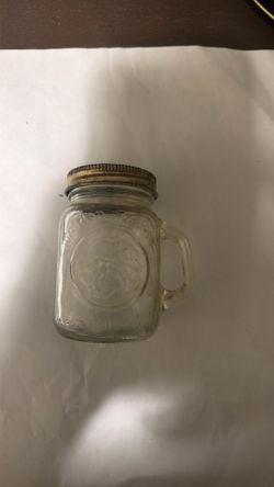 Crystal salt shaker