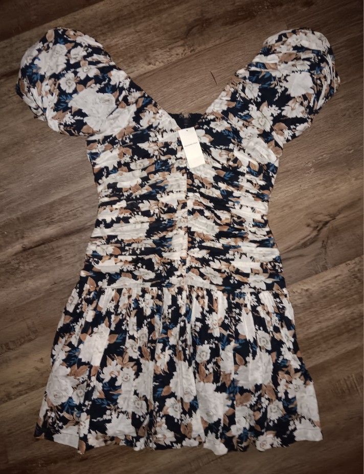 NWT Abercrombie And Fitch Dress