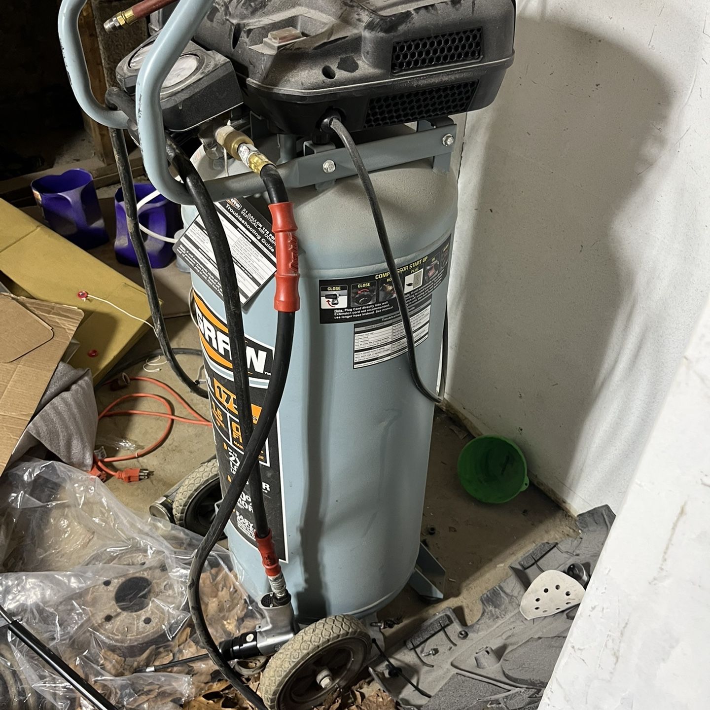 21 gallon mcgraw air compressor deals