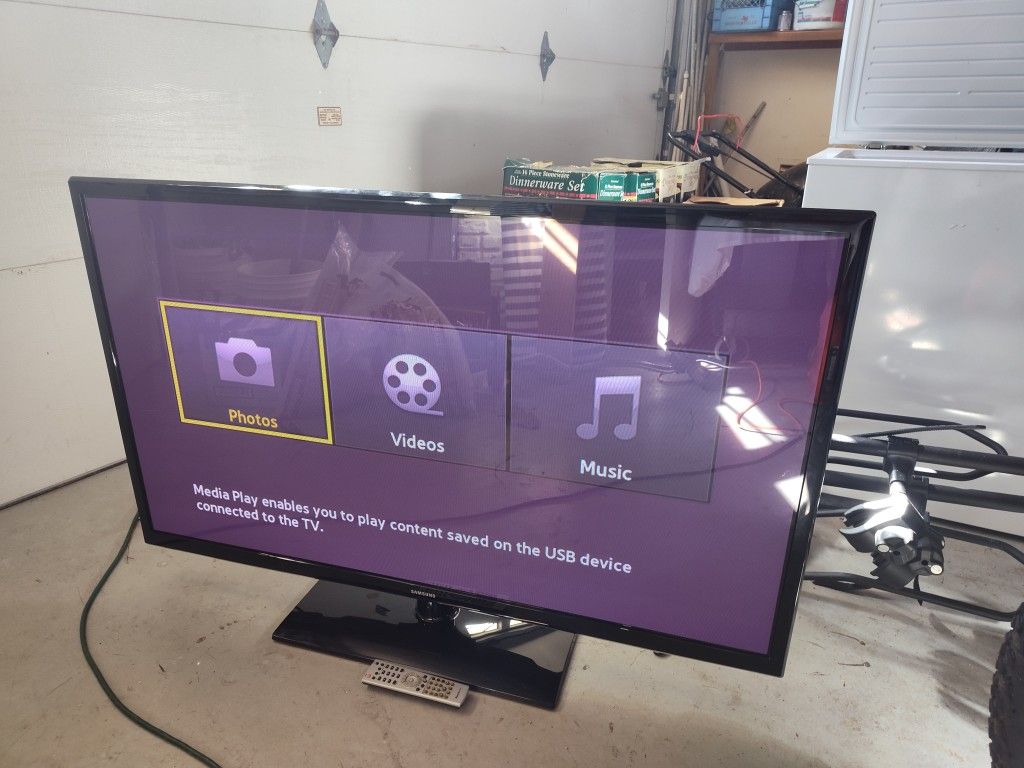 Samsung 51" Tv