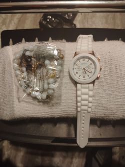 Geneva White Silicone Watch