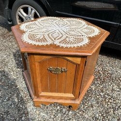 Hexagon Shape Solid Wood Side Table End Table 