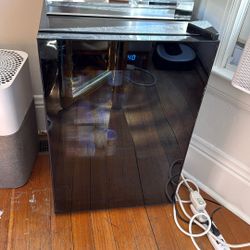 4.5 Cubic Foot Mini Fridge