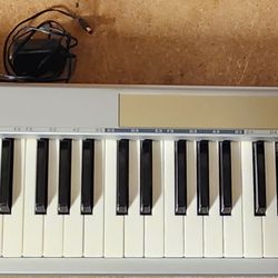 M-AUDIO Keystation 61ES MIDI Controller Keyboard