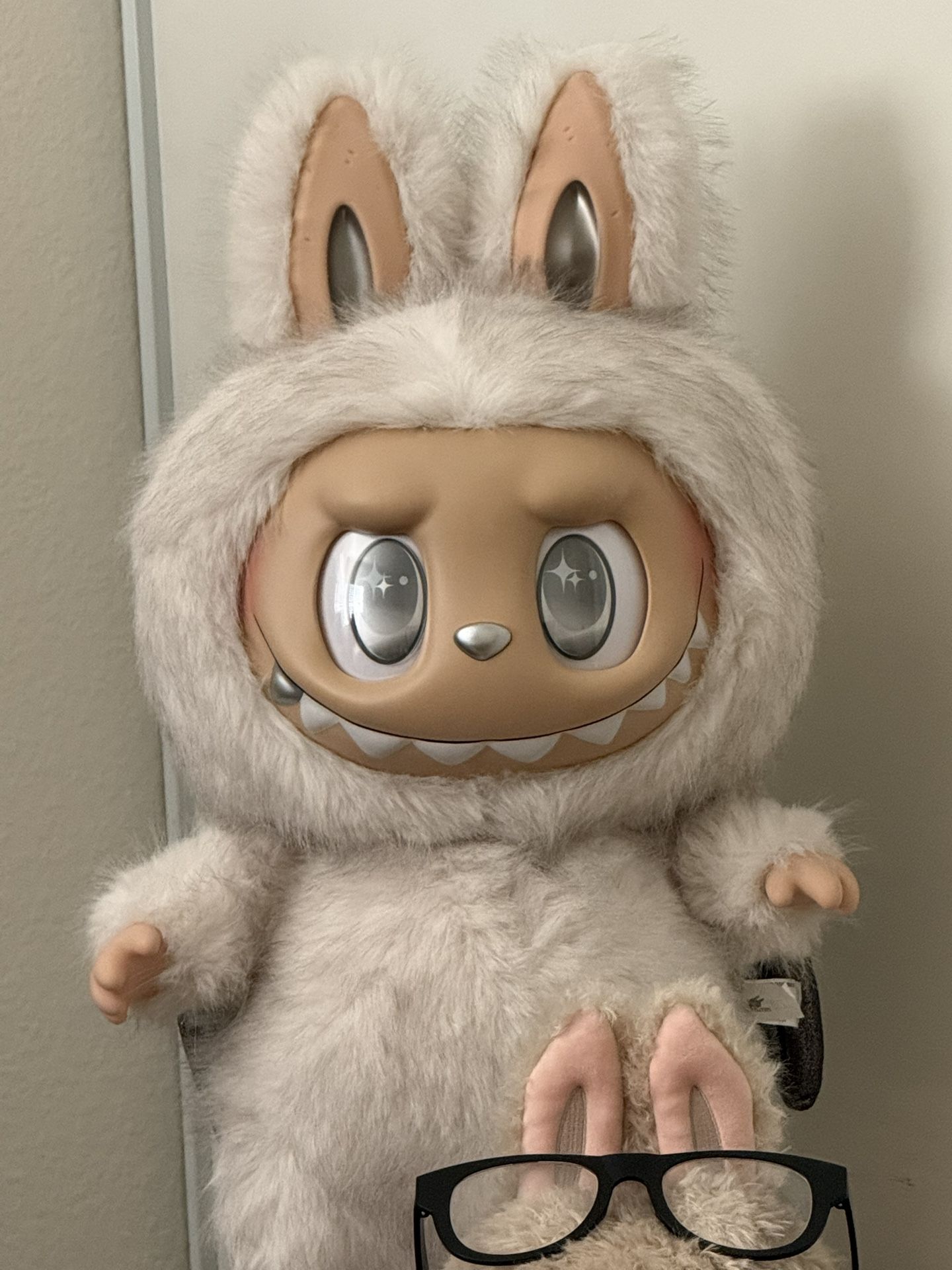 Authentic Labubu Angel In Cloud (open Box)