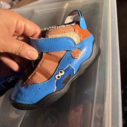 Baby Jordan’s Cookie Monster 9C