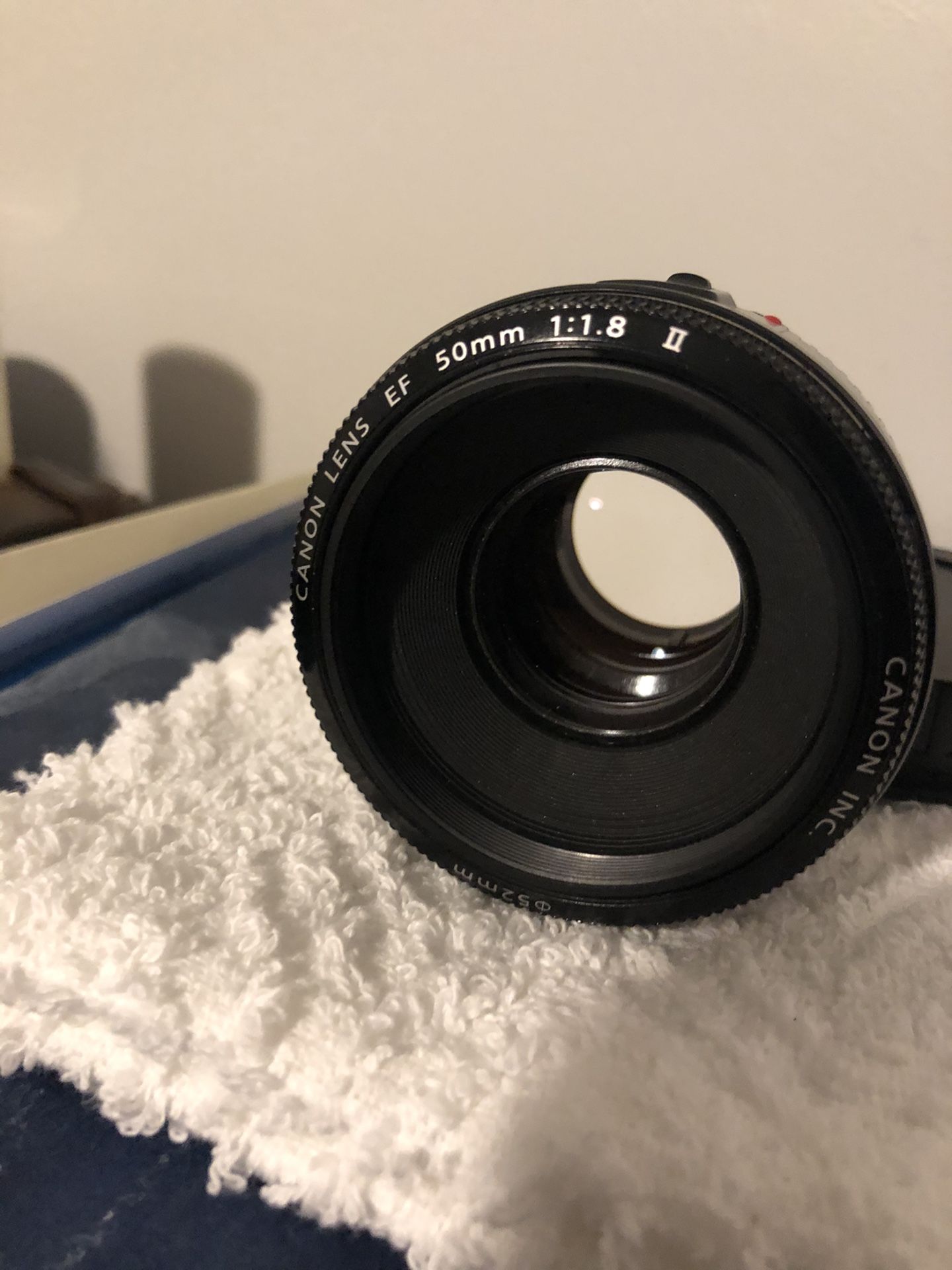 Canon EF 50mm 1.8 mkII lens
