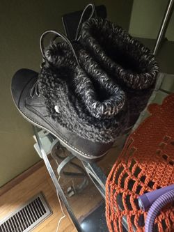 Boots Women Cliffs Size 9.5